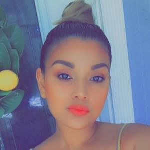 Meet your Posher, Carolyn